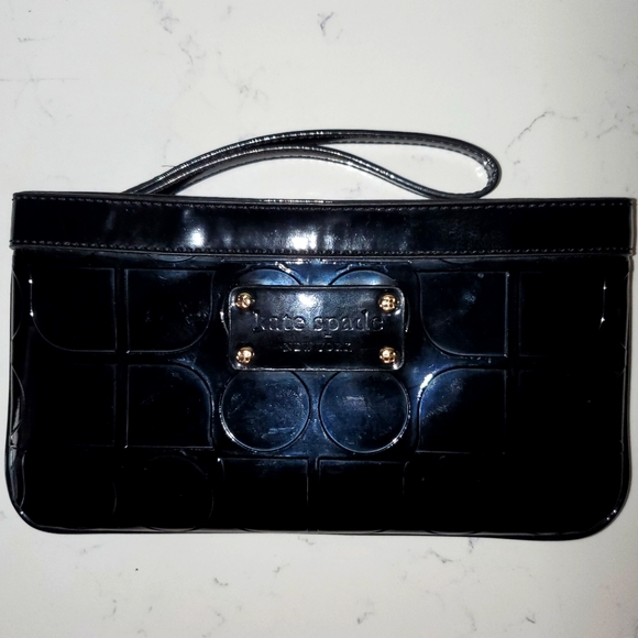 EUC Kate Spade Wristlet (In excellent condition) - Picture 8 of 8